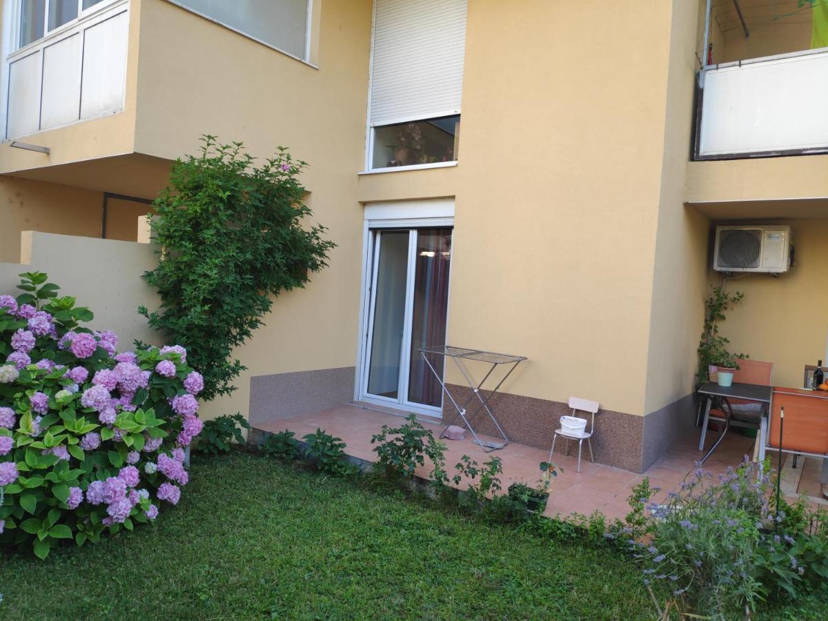 Spacious Apartment With Big Garden Near Beach سبليت المظهر الخارجي الصورة